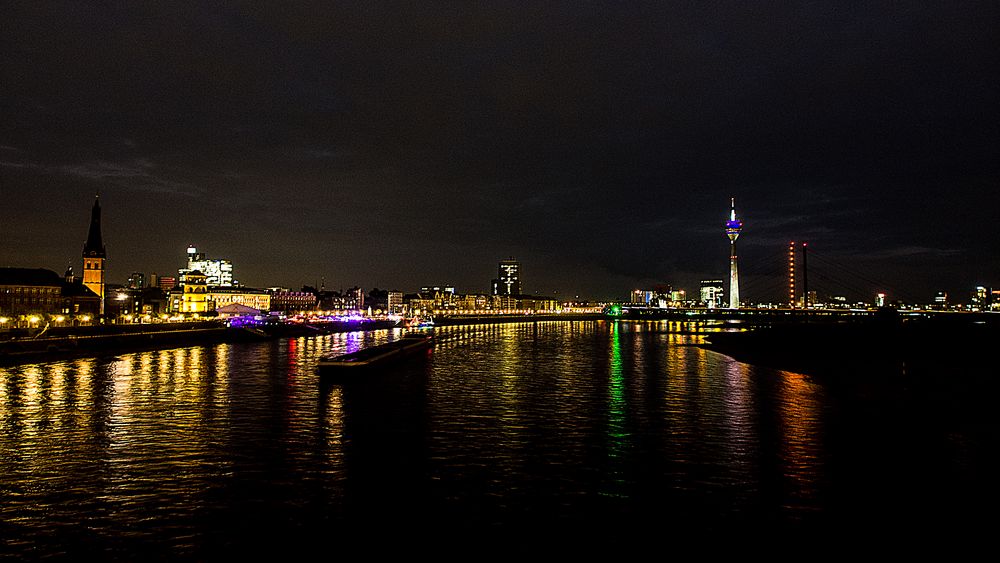 bunter abend in düsseldorf