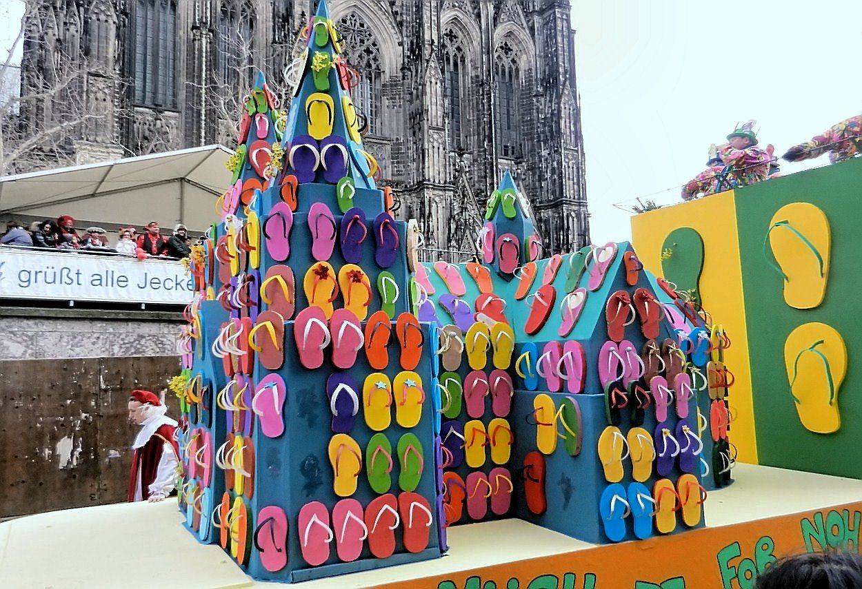 Bunter Dom am Kölner Dom