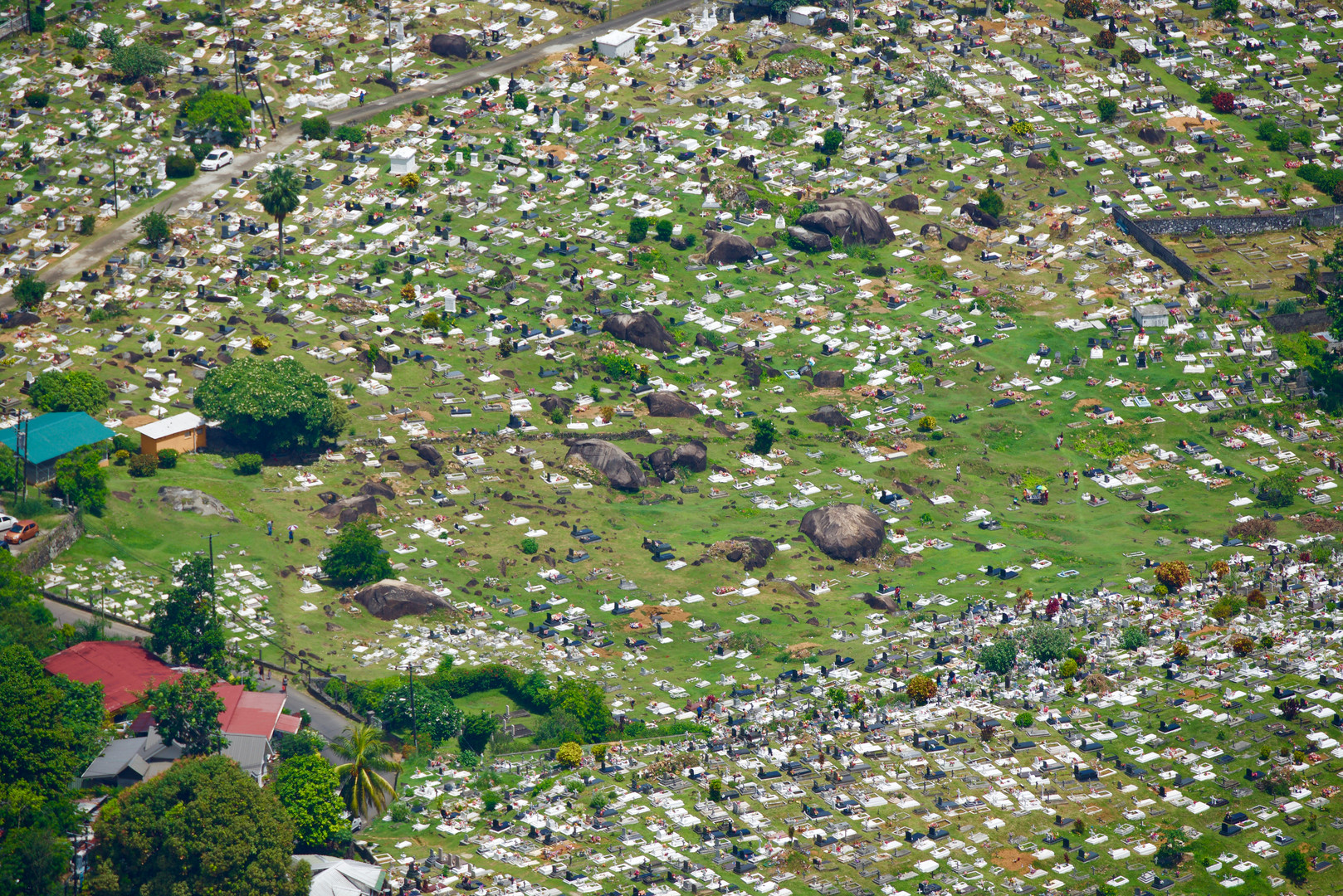 Bunter Friedhof von Victoria (Seychellen)