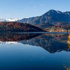 buntes Laub in stiller Luft