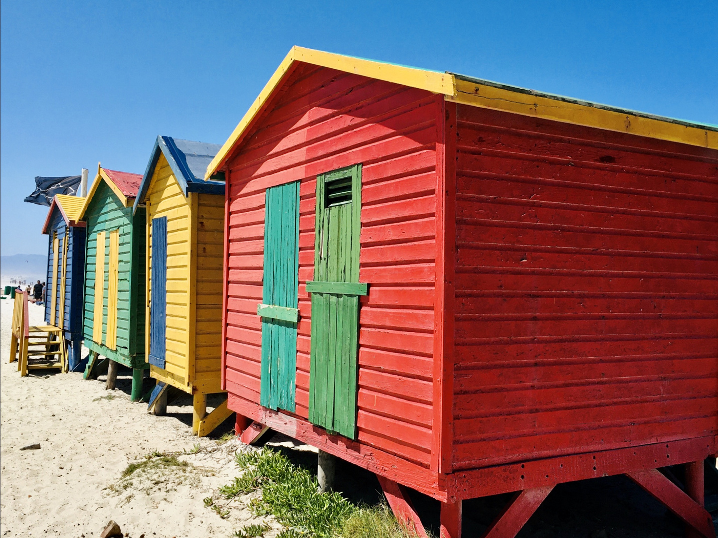 Buntes Strandleben