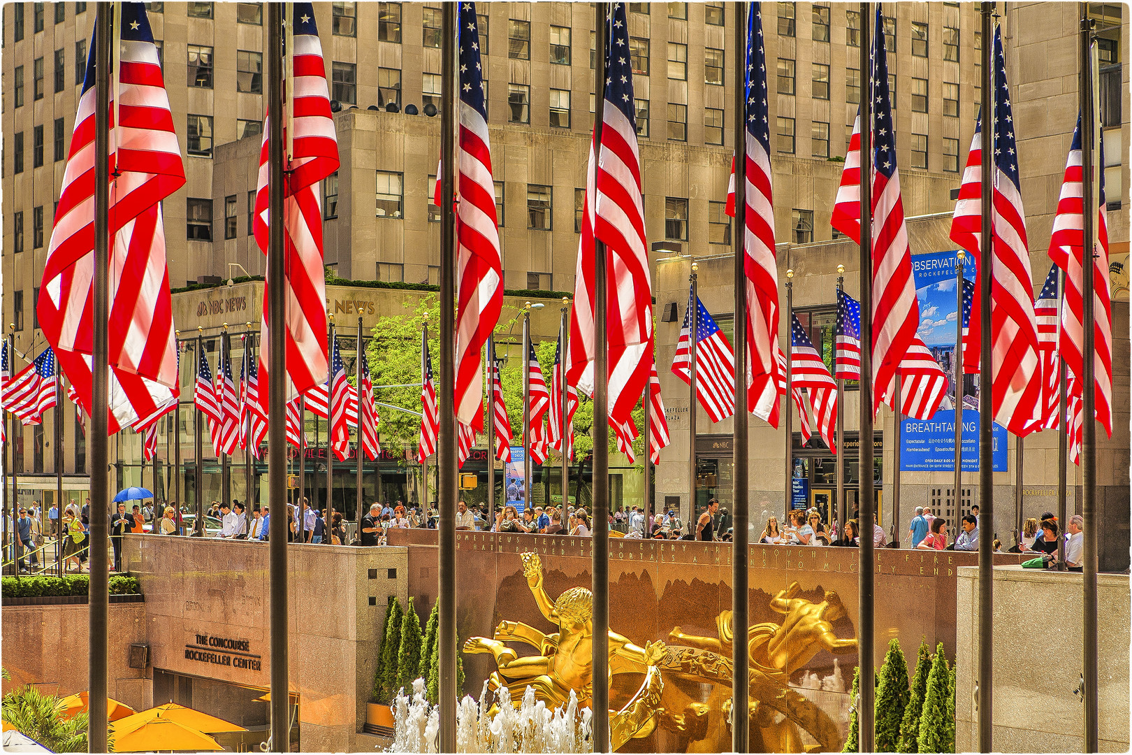 Buntes Treiben am Rockefeller Center