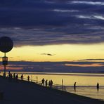 buntes Treiben am Strand von Dornumersiel