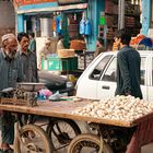 Buntes Treiben in Mingora