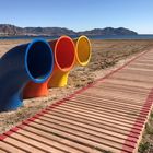 Buntes Trio am Strand