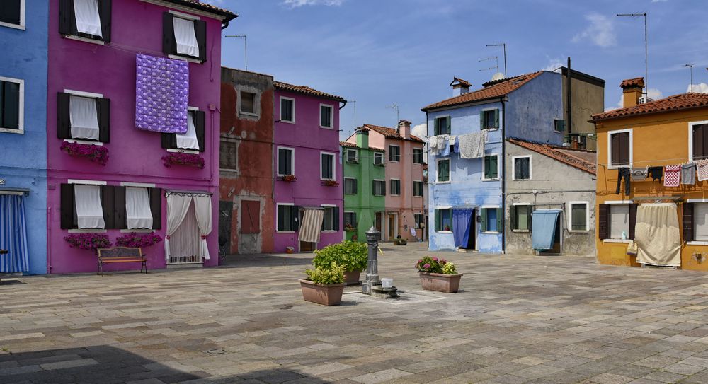 Burano  - Venedigs kleine Schwester -