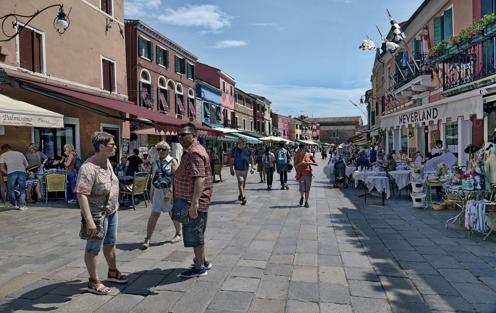 Burano   -Via San Martino Sinistro- 