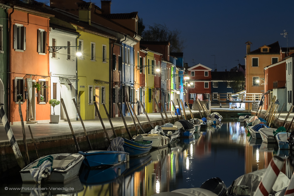 Burano zur blauen Stunde