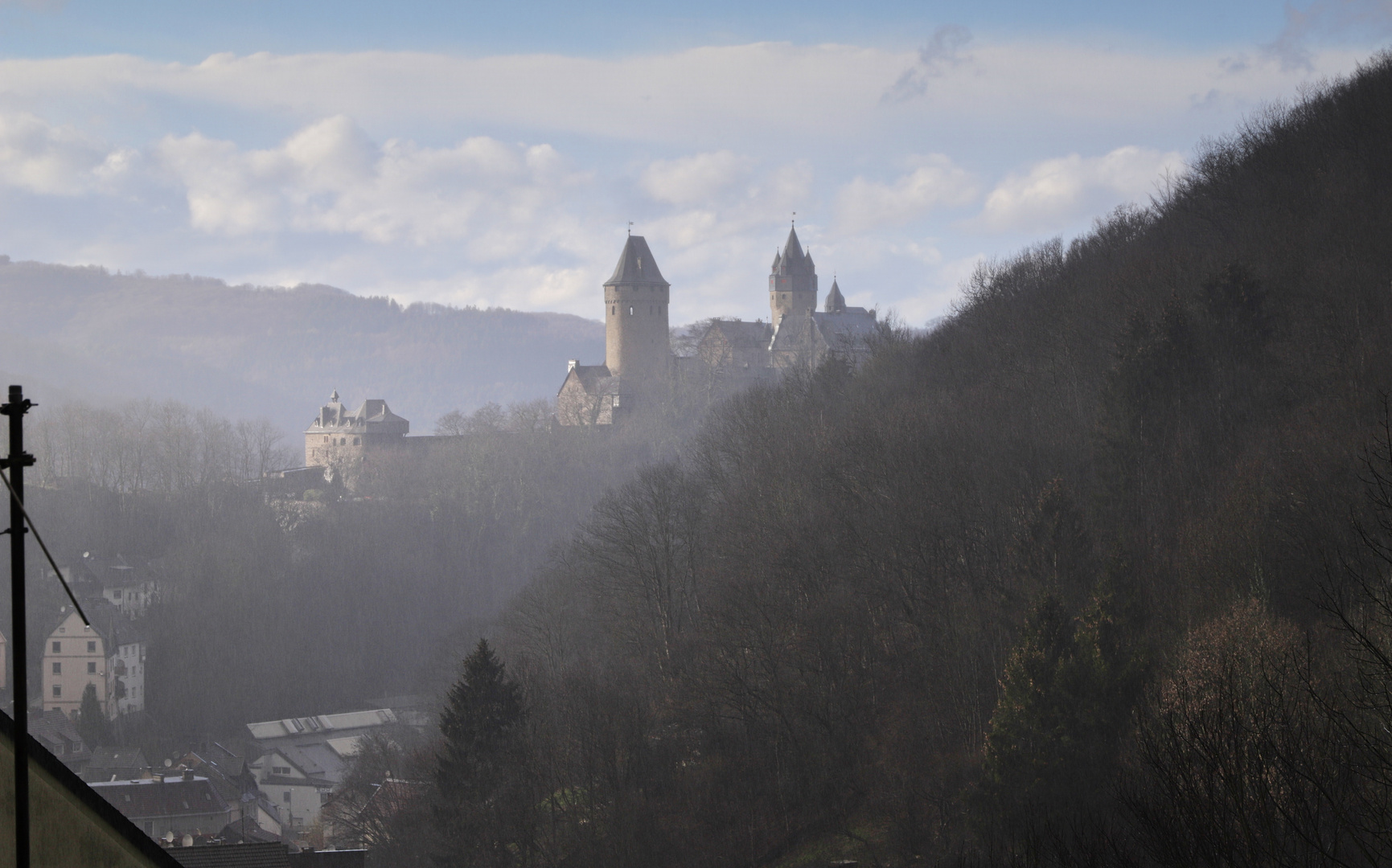 Burg Altena im Regen (2019_03_07_EOS 6D Mark II_0522_ji