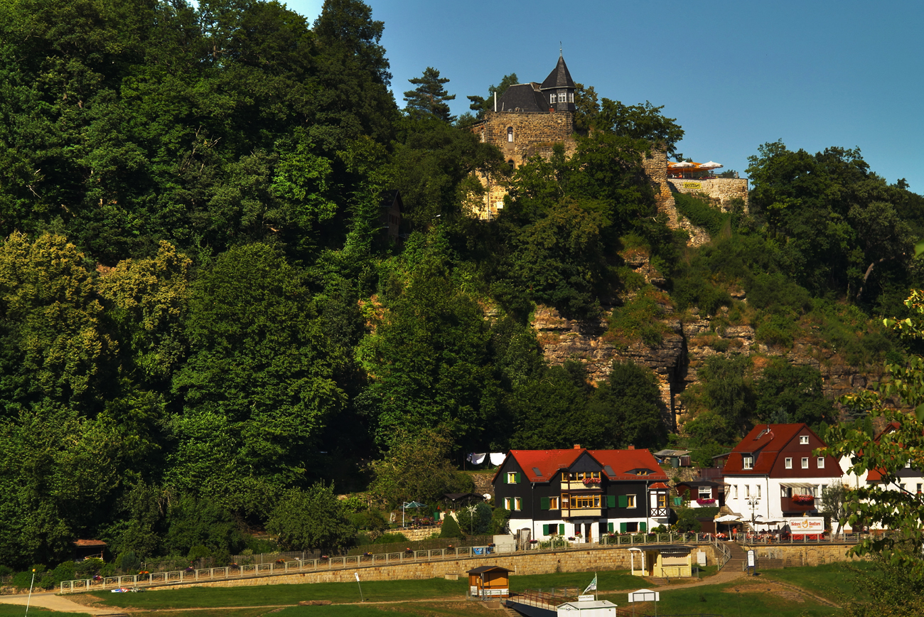 *** Burg Altrathen ***