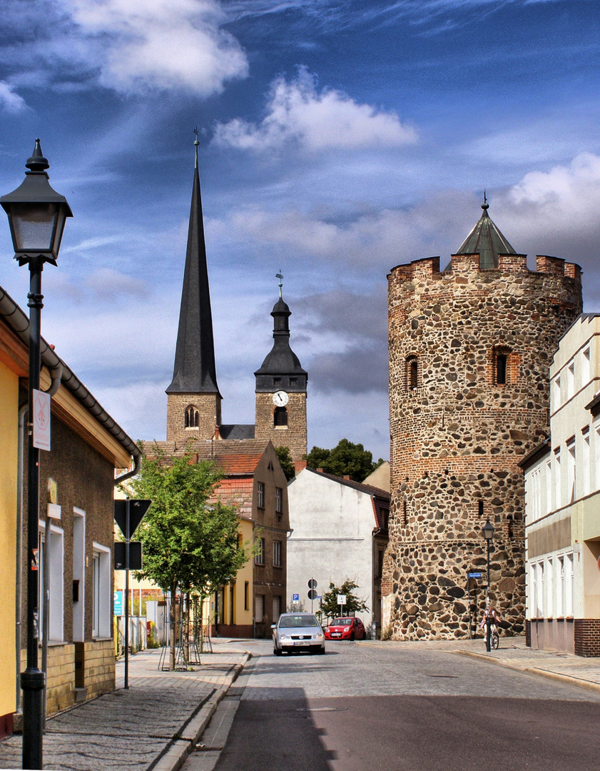 Burg bei Magdeburg (Jerichower Land), Berliner Straße mit Berliner Torturm