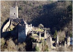 burg bei manderscheid