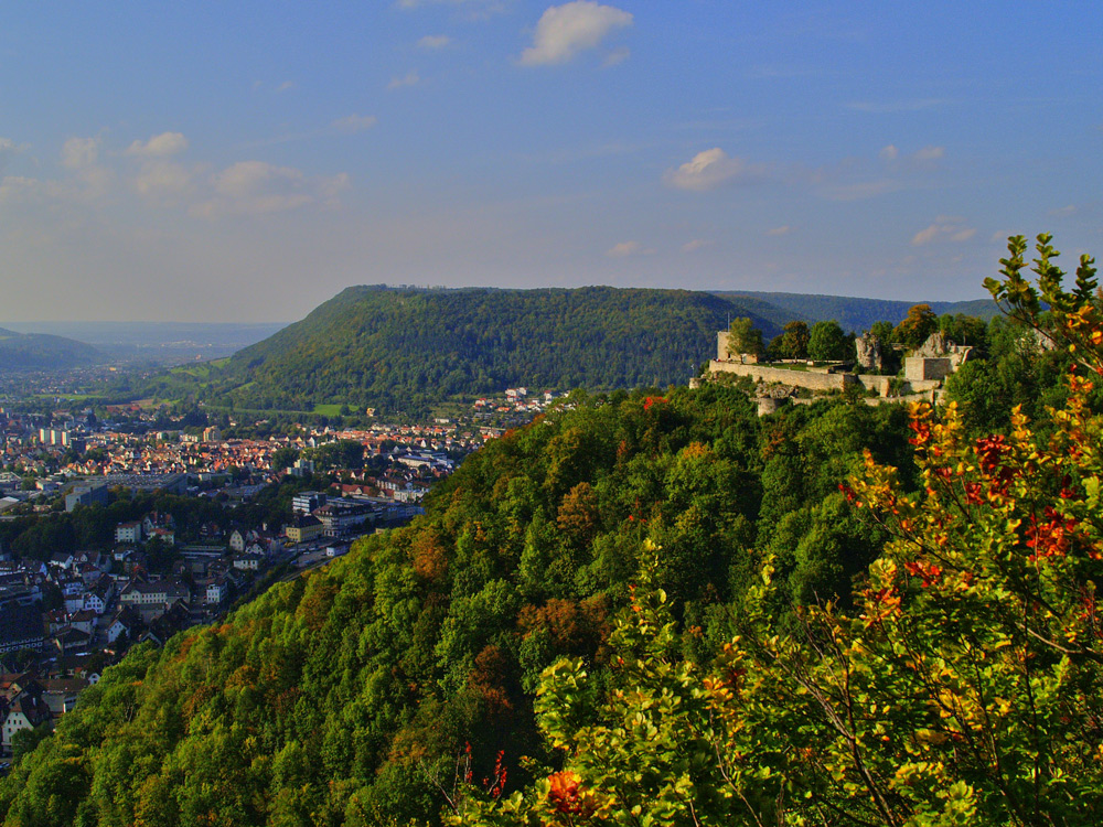 Burg, Berg, Tal