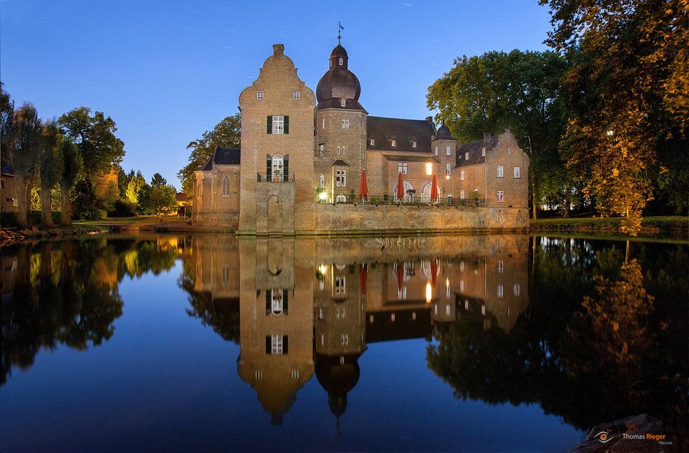 Burg Bergerhausen Foto & Bild köln, burg, architektur Bilder auf