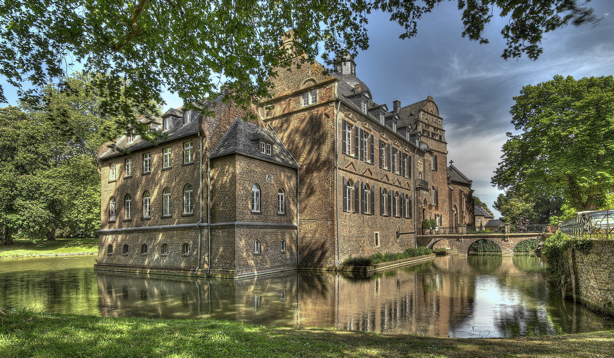 Burg Bergerhausen( bei Kerpen)