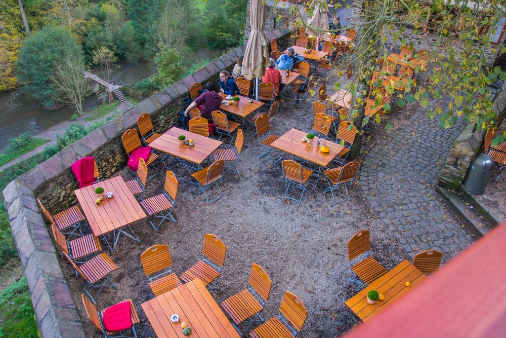 Burg-Café - Burg Eltz/Eifel