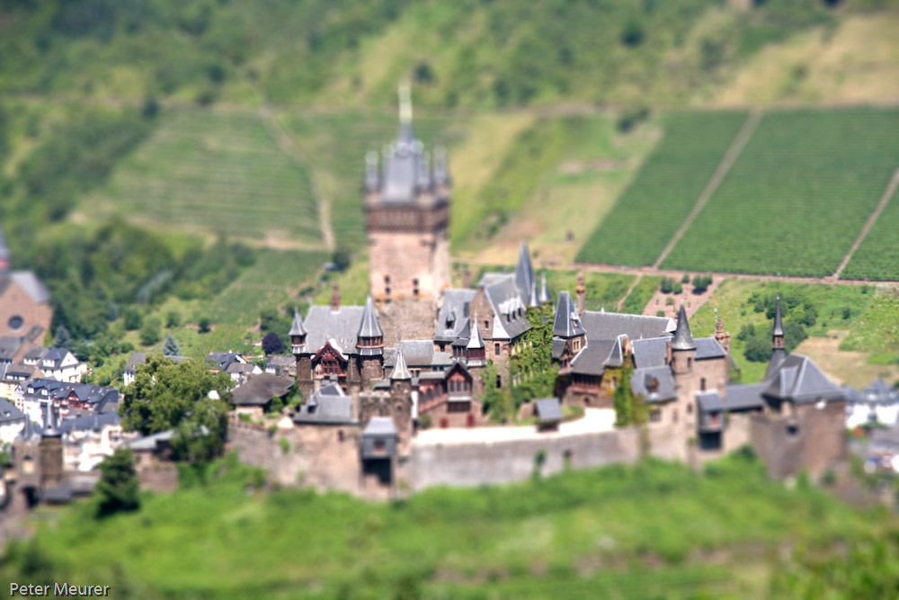 Burg Cochem in Modellbauansicht