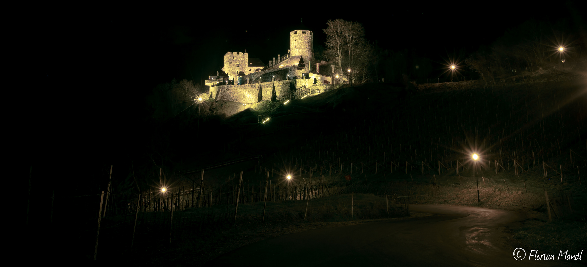 Burg Deutschlandsberg bei Nacht