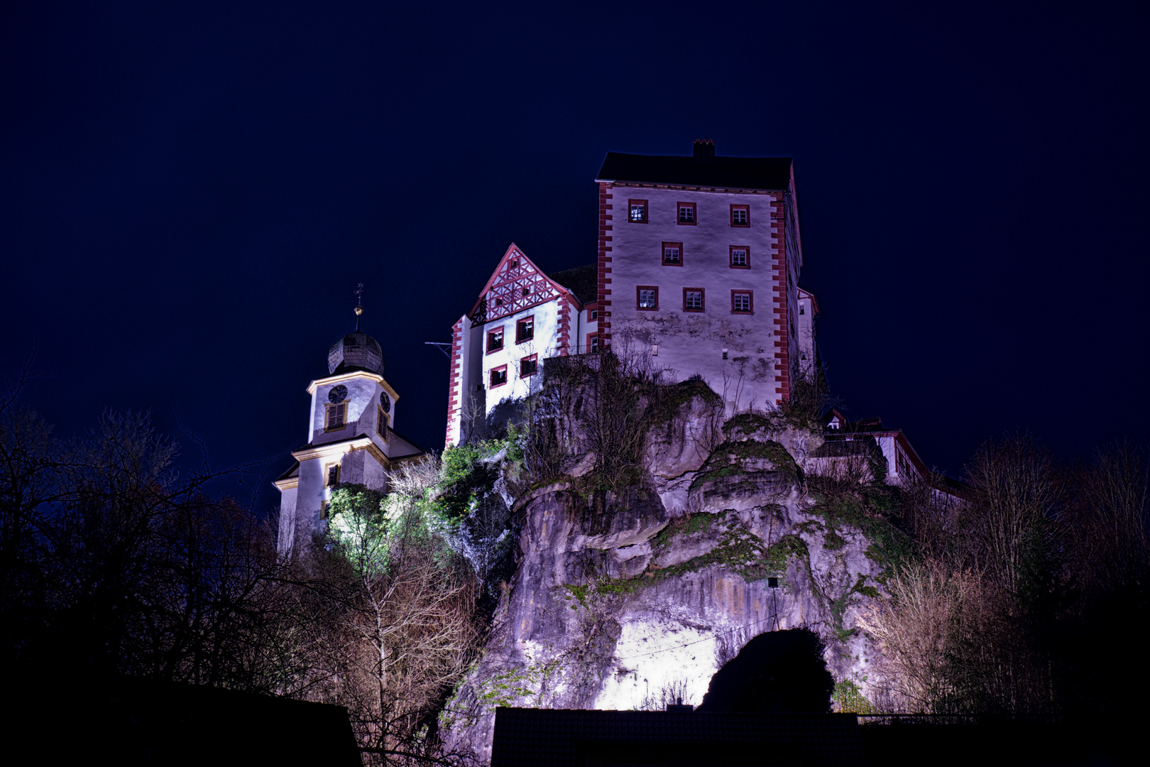Burg Egloffstein bei Nacht