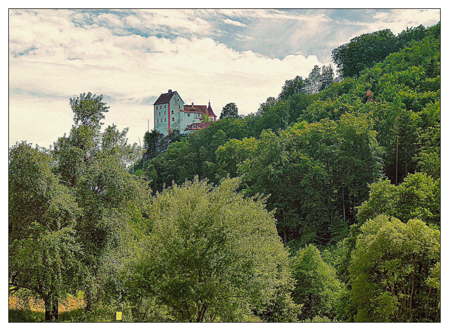 Burg Egloffstein vom Trubach aus