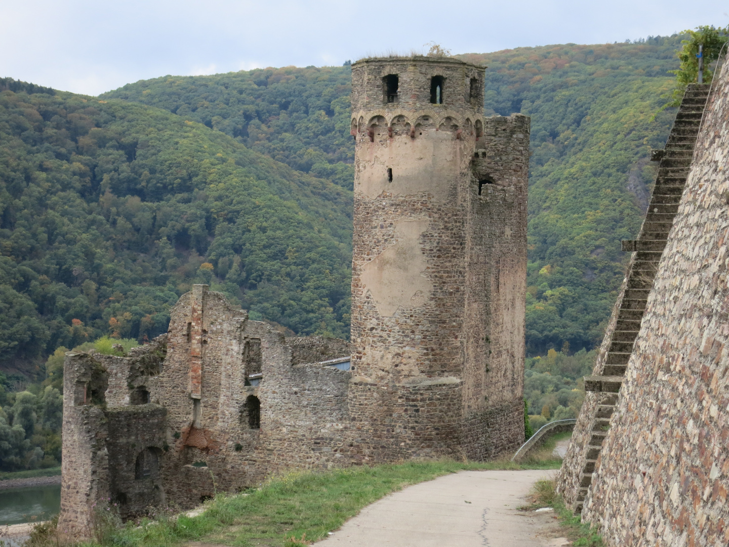 Burg Ehrenfels 