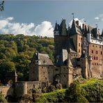 Burg Eltz 1