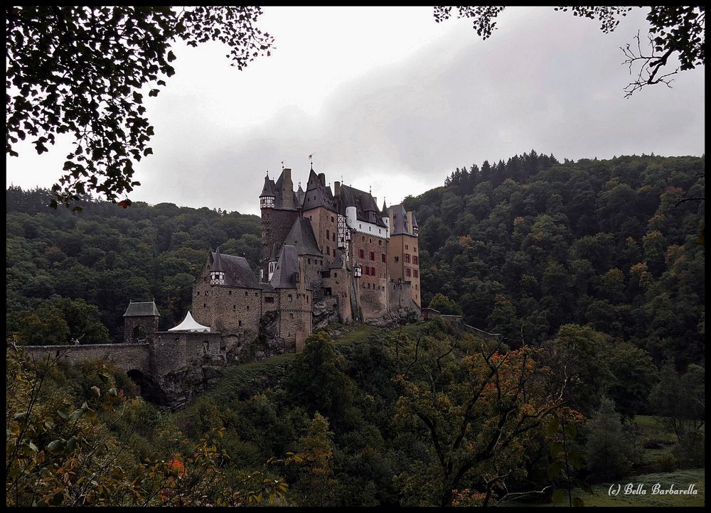 Burg Eltz 1