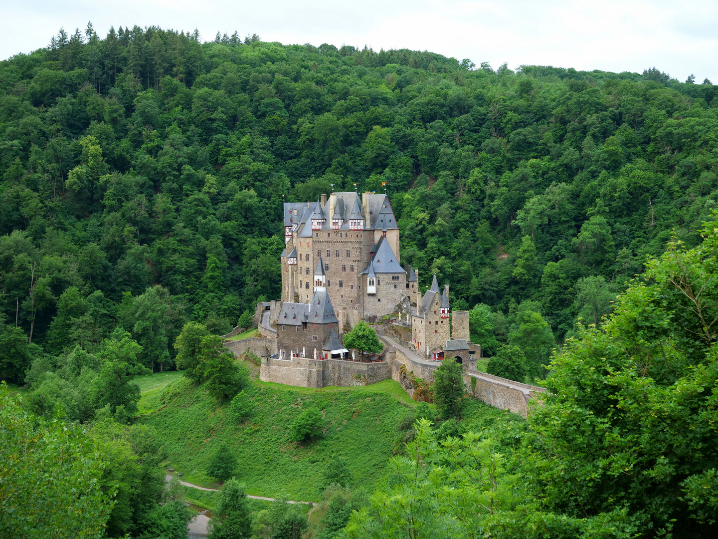 Burg Eltz 2