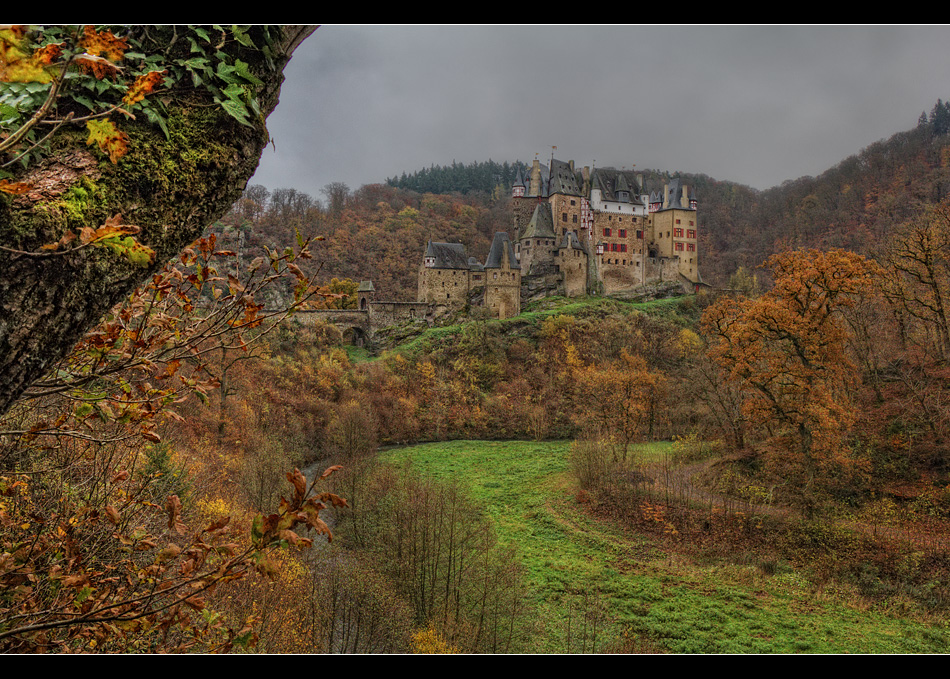 Burg Eltz 2