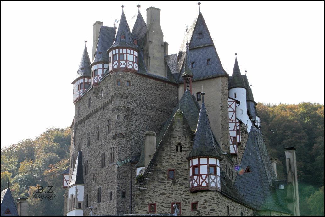 Burg Eltz / 2