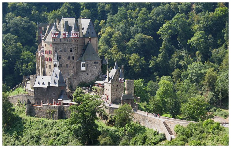 Burg Eltz (2)