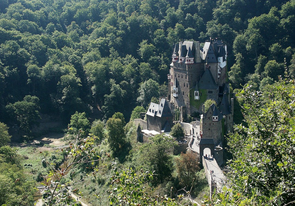 Burg Eltz bei Wierschem