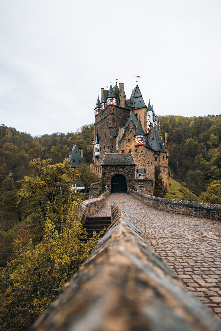 Burg Eltz Blick 