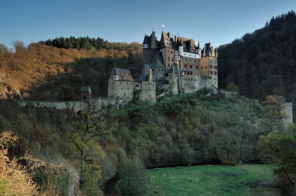 *Burg Eltz*