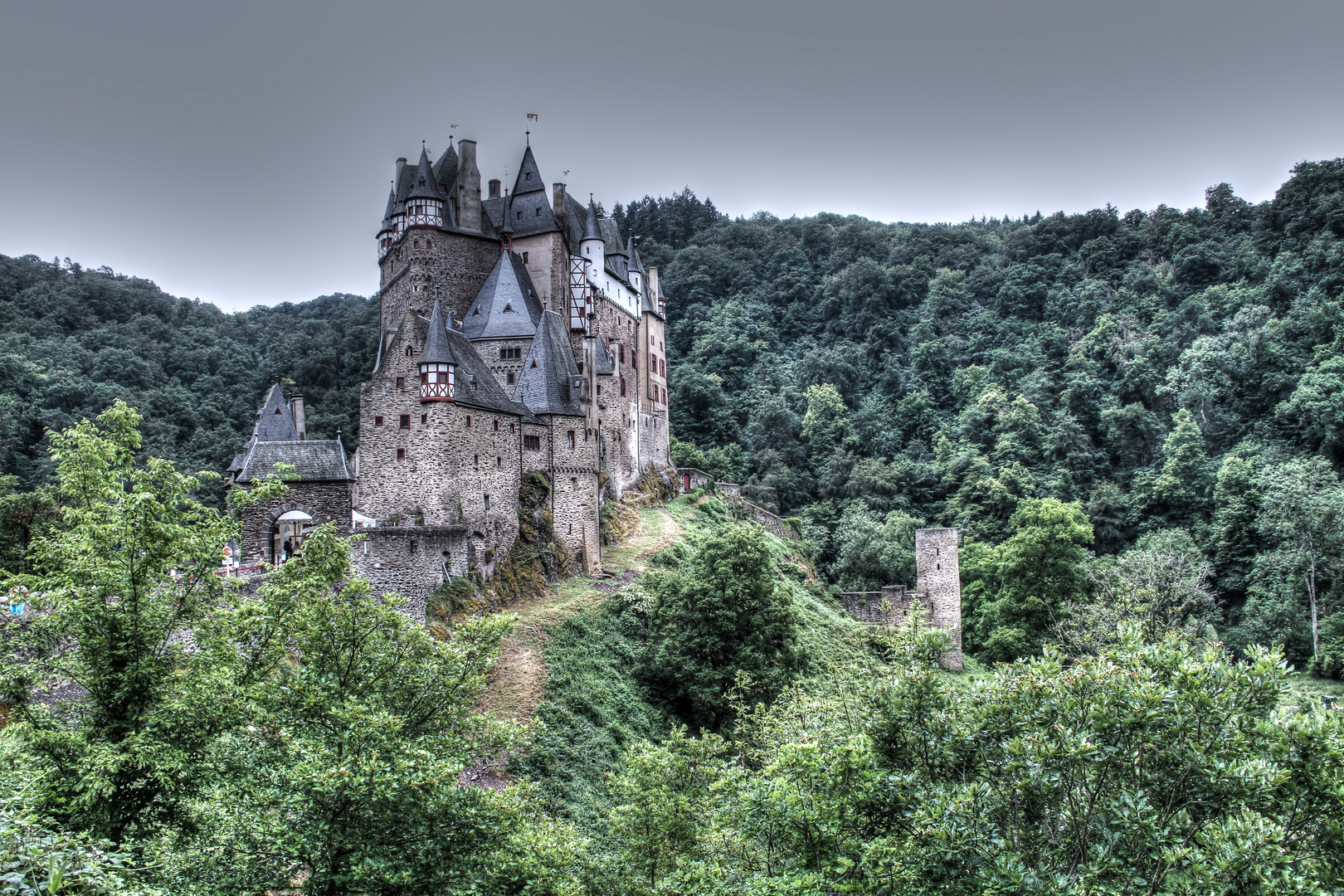 Burg Eltz, HDR