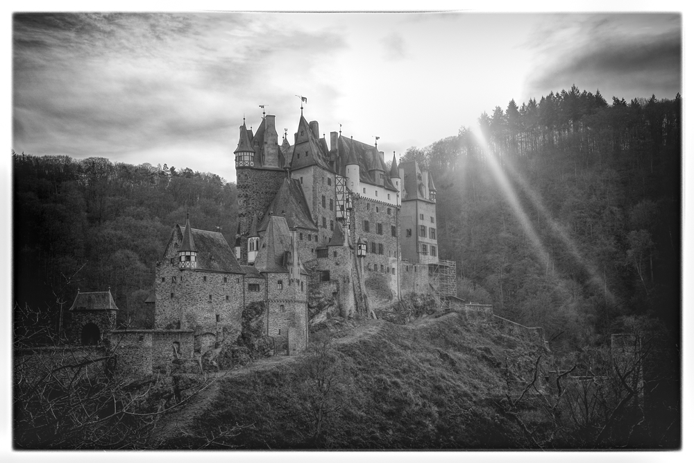 Burg Eltz I