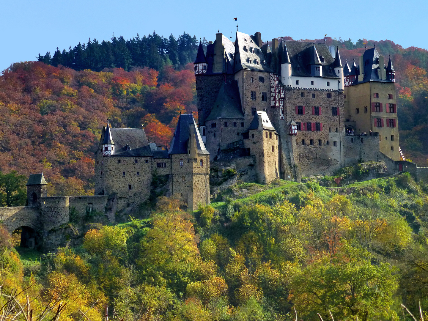 Burg Eltz im Herbst 2012 - 4