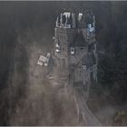 Burg Eltz im Novembernebel