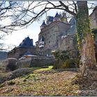 Burg Eltz im Tal des Elzbaches II