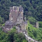 Burg Eltz in Farbe