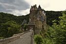 Burg Eltz in Rheinland-Pfalz von J. Simon 