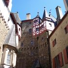 Burg Eltz Innenhof