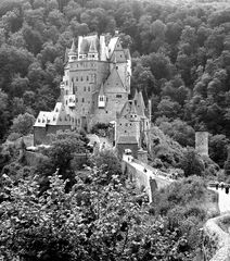 Burg Eltz S/W