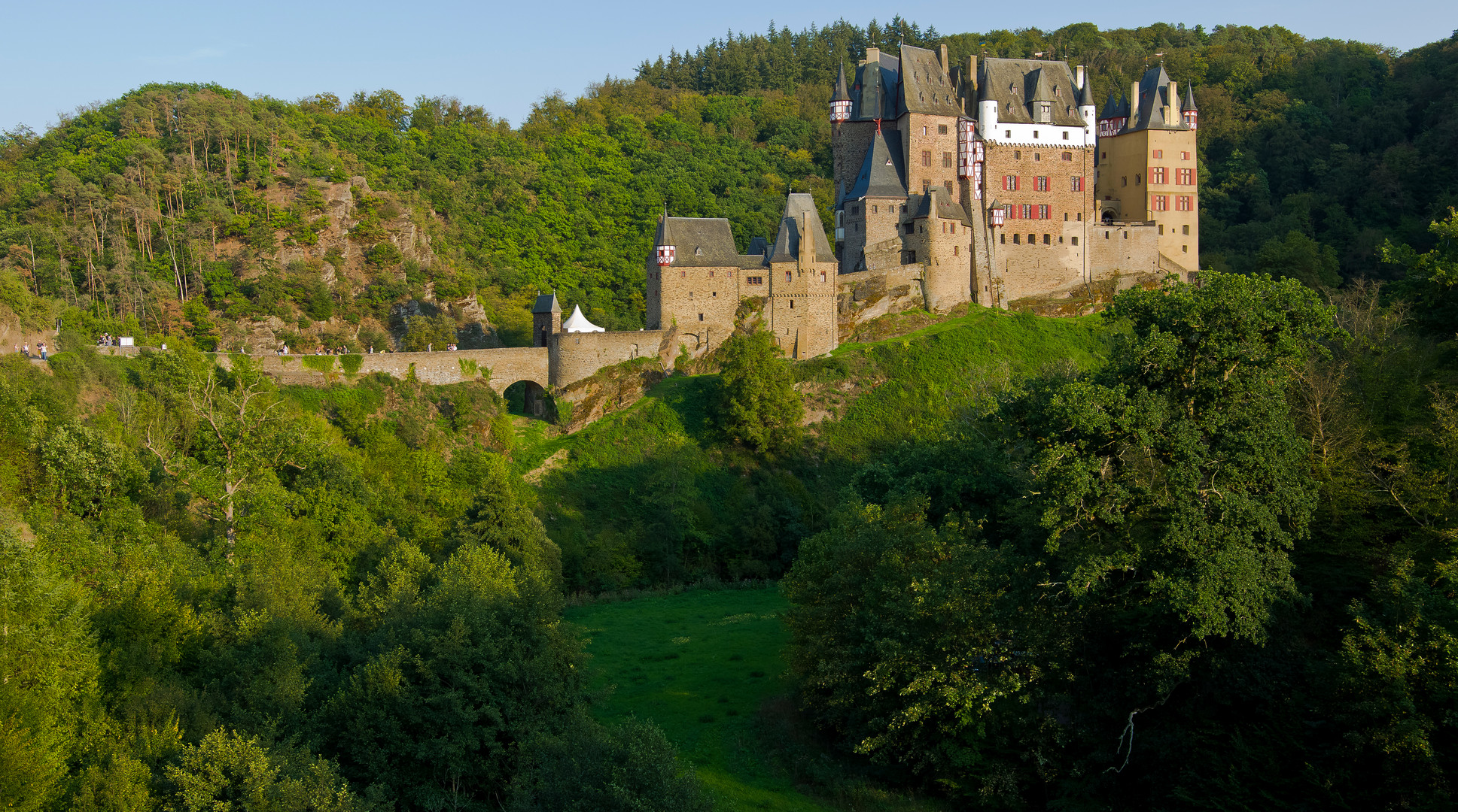 Burg Elz, Wierschem  II