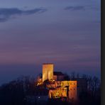 << Burg Falkenstein bei Nacht >>