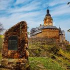 Burg Falkenstein im Herbst