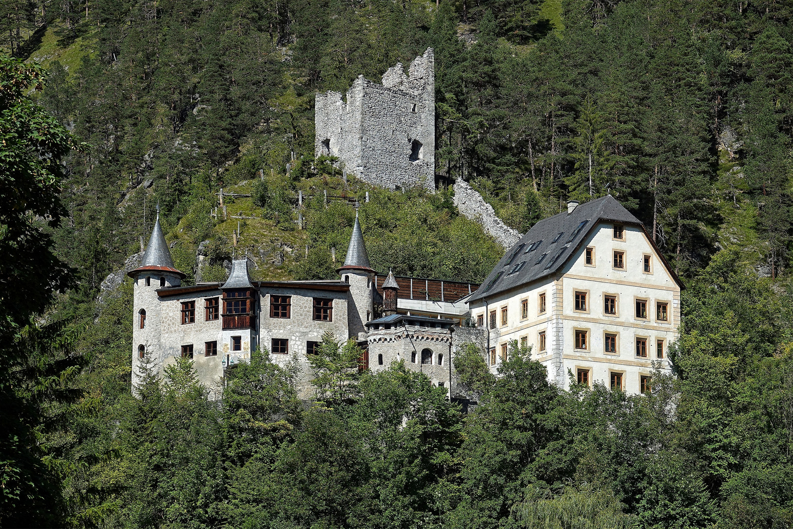 Burg Fernstein....