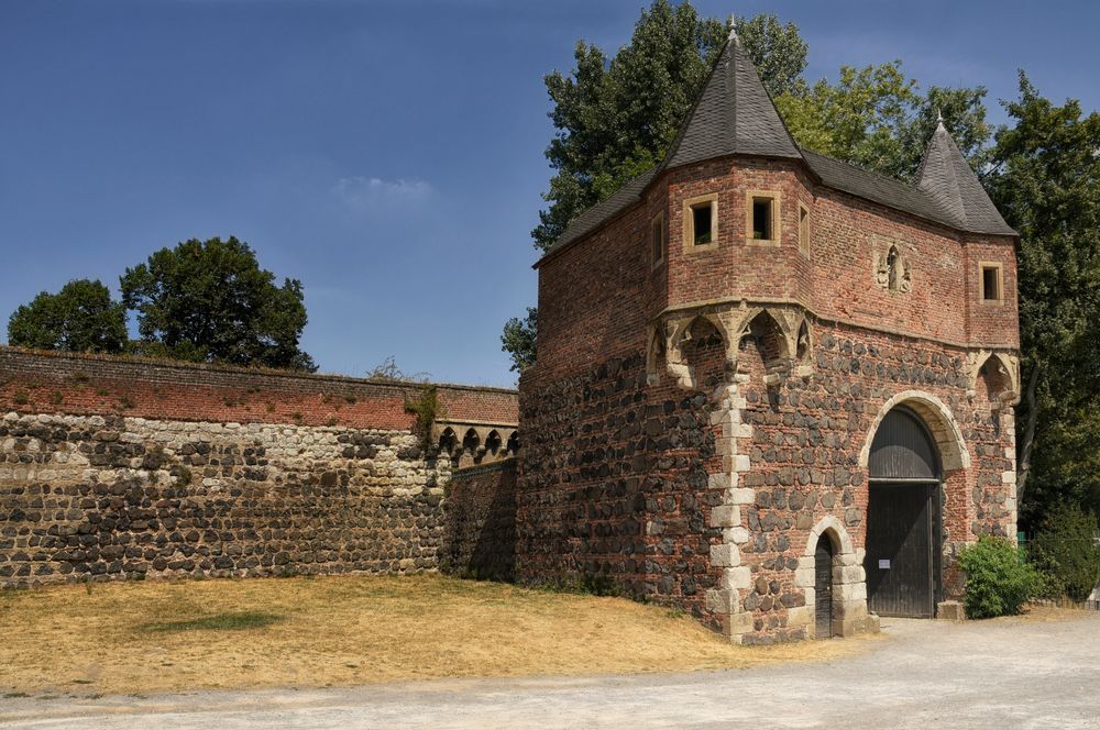 Burg Friedestrom