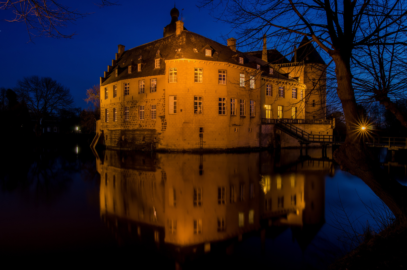 Burg Gemen in der blauen Stunde