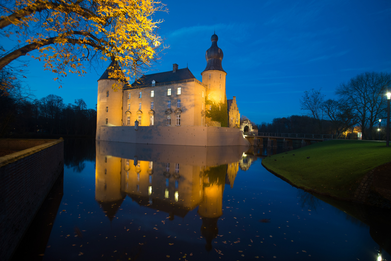 Burg Gemen in der blauen Stunde